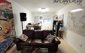 Cozy Cottage